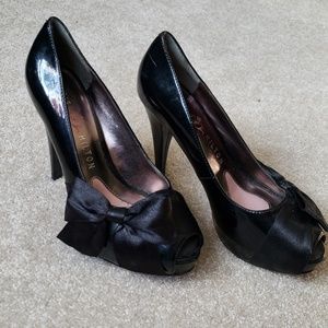 💎 2 for $20: Paris Hilton heels